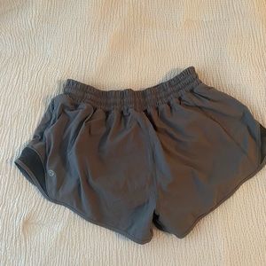 Lulu shorts